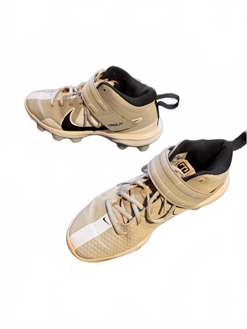 Nike Trout White Grey Black Baseball Cleats Size 8 mens